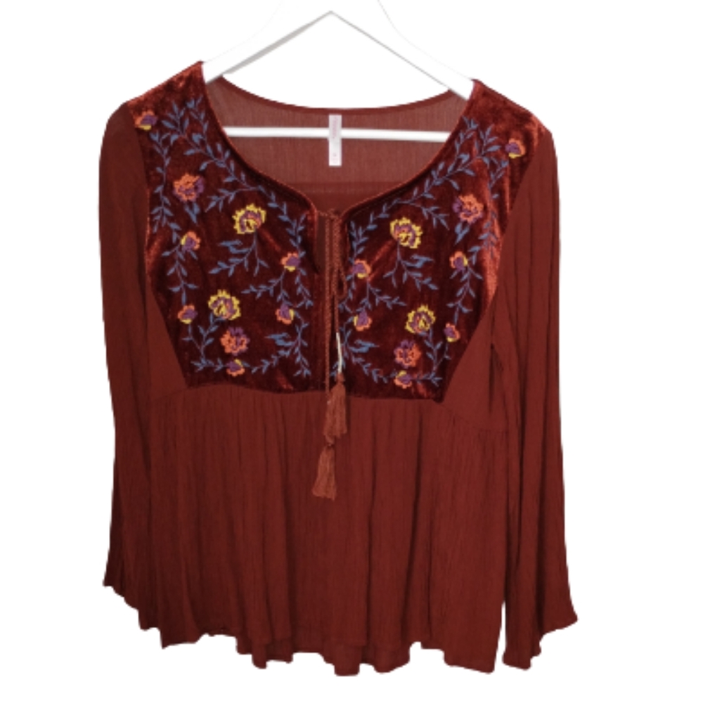 Xhilaration Burgundy Embroidered Boho Babydoll Peasant Blouse Top Medium